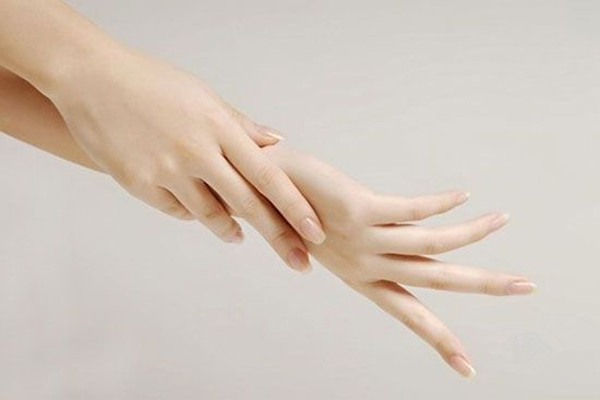 手部按摩方法