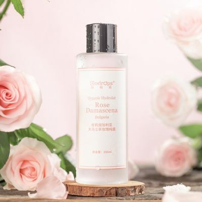 純露可以代替爽膚水嗎