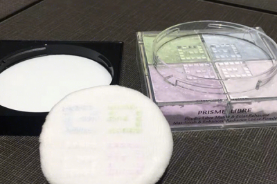 散粉可以用來補妝嗎