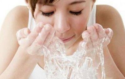 混合性皮膚去痘的方法