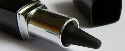 眼線膏干了怎么辦