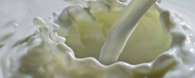 0938102011308 牛奶能夠直接洗臉嗎