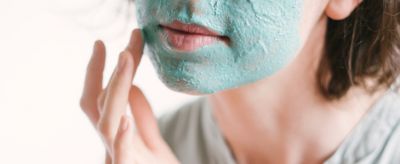 女人白天可以敷面膜嗎