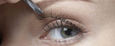 怎樣貼假睫毛很自然