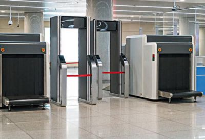 高鐵上能帶化妝品嗎