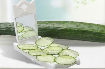 1307488511311 敷新鮮黃瓜片后需要洗臉嗎?