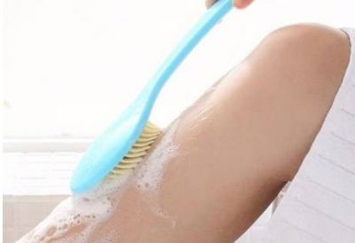 冬天洗澡后有皮屑是怎么辦