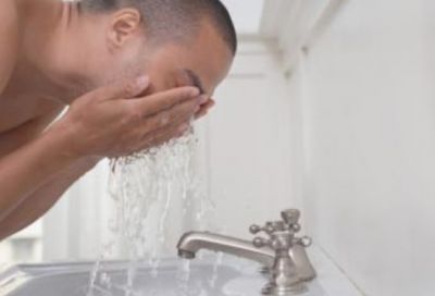 浴鹽洗臉有什么好處