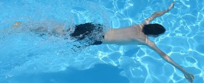 1423043111310 游泳能減肥嗎