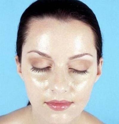 皮膚容易出油怎么調理