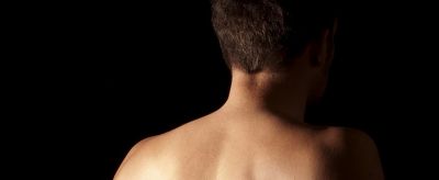 1602596611310 后背長痤瘡怎么辦