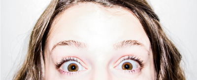 抹眼霜的正確方法