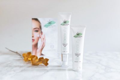 先用隔離霜還是防曬霜怎么用才正確