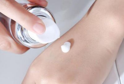 為什么素顏霜老是擦不均勻