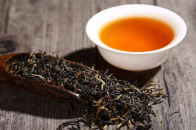 夏天皮膚曬紅如何護理