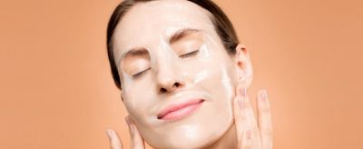 痘痘里面擠出來的白色東西是什么