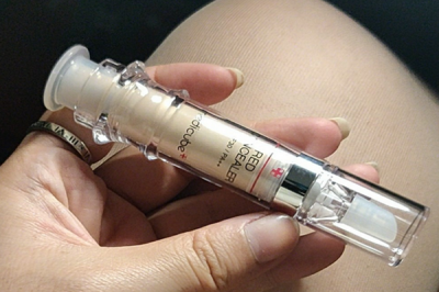 1712536011308 遮瑕液可當粉底用嗎