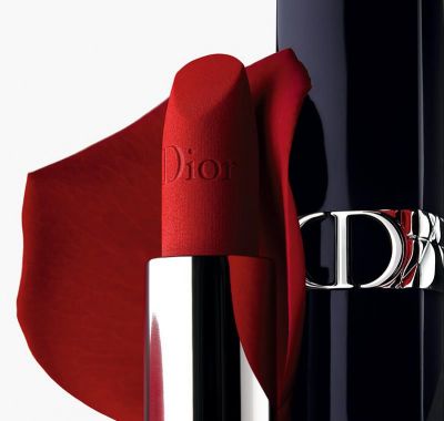 沒有散粉怎么涂口紅不沾杯