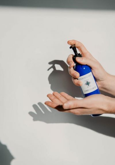 先用爽膚水還是保濕乳