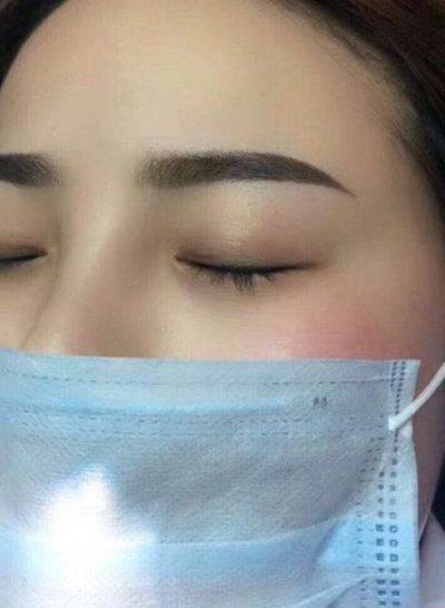 眉毛紋太挑了怎么壓低