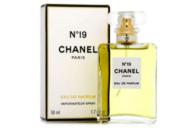 1832409011308 25歲女士用什么香水