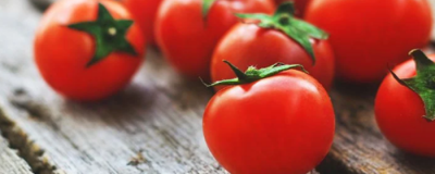 用西紅柿祛斑的方法