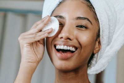 1854513511308 臉干燥起皮補水小妙招