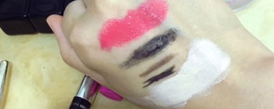 1901239611308 帶妝睡覺有什么危害