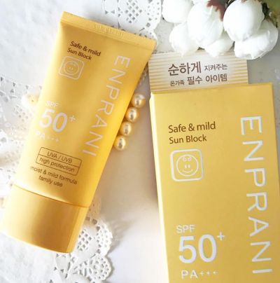 防曬霜上的數字和加號