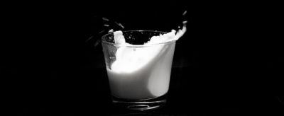 純牛奶洗臉的好處