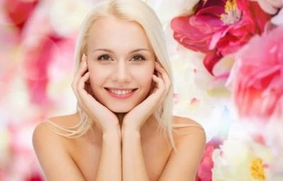 拍打臉部去皺紋的正確方法