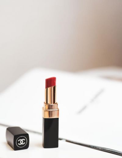 不易脫妝的口紅