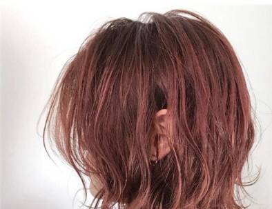 怎么讓頭發蓬松不塌陷